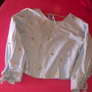 ADORABLE AVOCADO blouse!